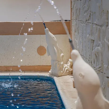 Angel's Poolside 卡亚俄萨尔瓦赫