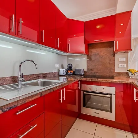 Angel's Poolside فيلة *